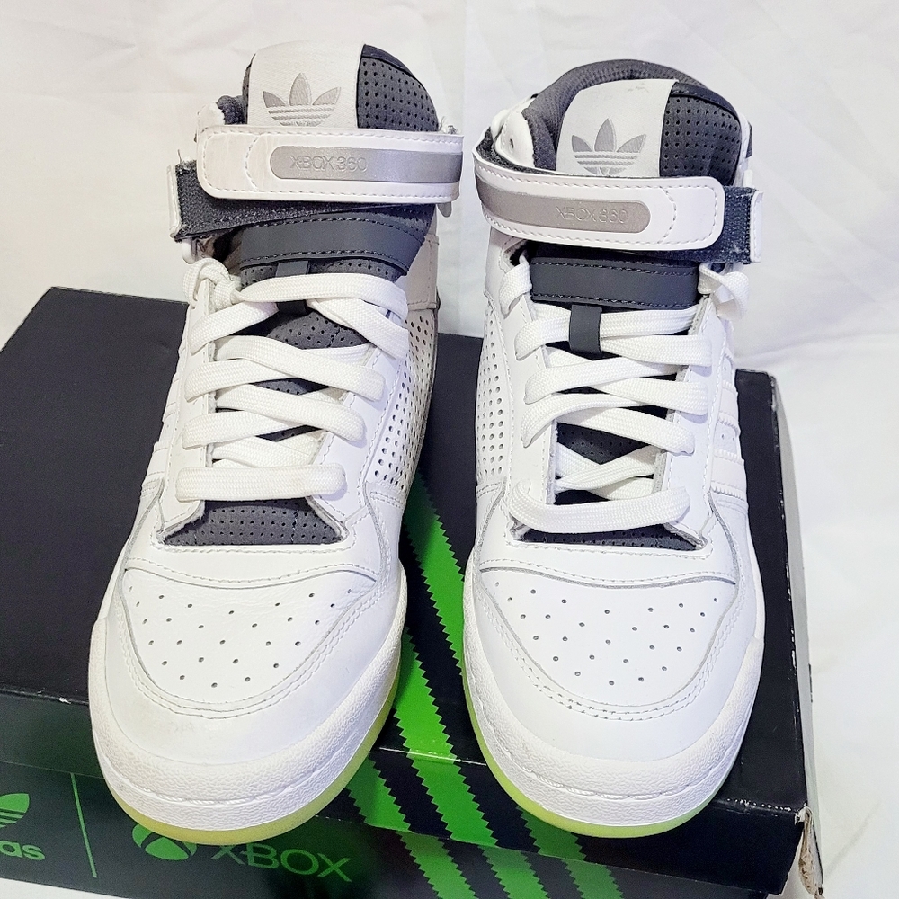 ADIDAS XBOX 360 FORUM MID 20TH ANNIVERSARY (LIMITED EDITION)